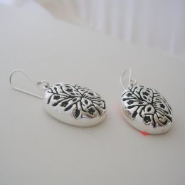 Silver 925 Earrings and Carved Vine Shapes