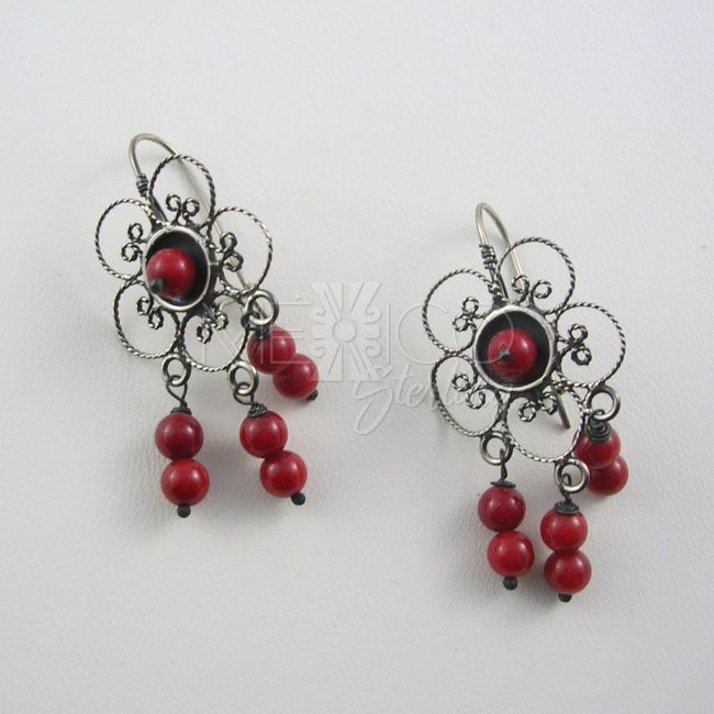 Delicate Silver Filigree Flower Earrings - Click Image to Close